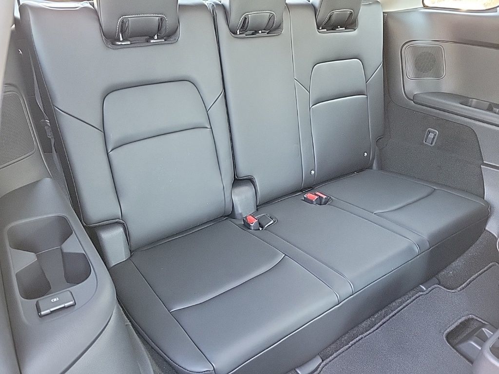 Thumbnail: 2026 Nissan Pathfinder - 17