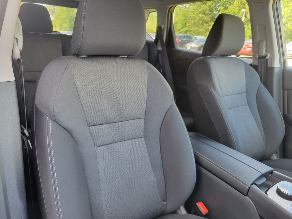 Thumbnail: 2026 Nissan Rogue - 12