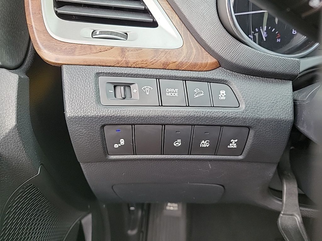 Thumbnail: 2018 Hyundai Santa Fe - 35