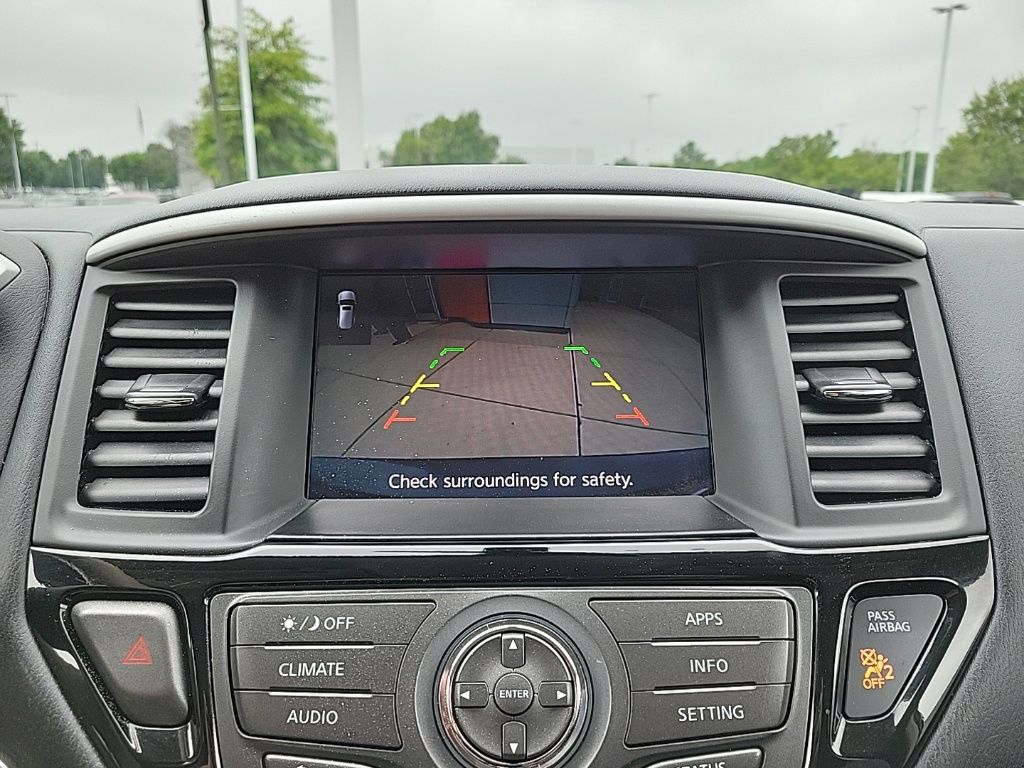 Thumbnail: 2019 Nissan Pathfinder - 25