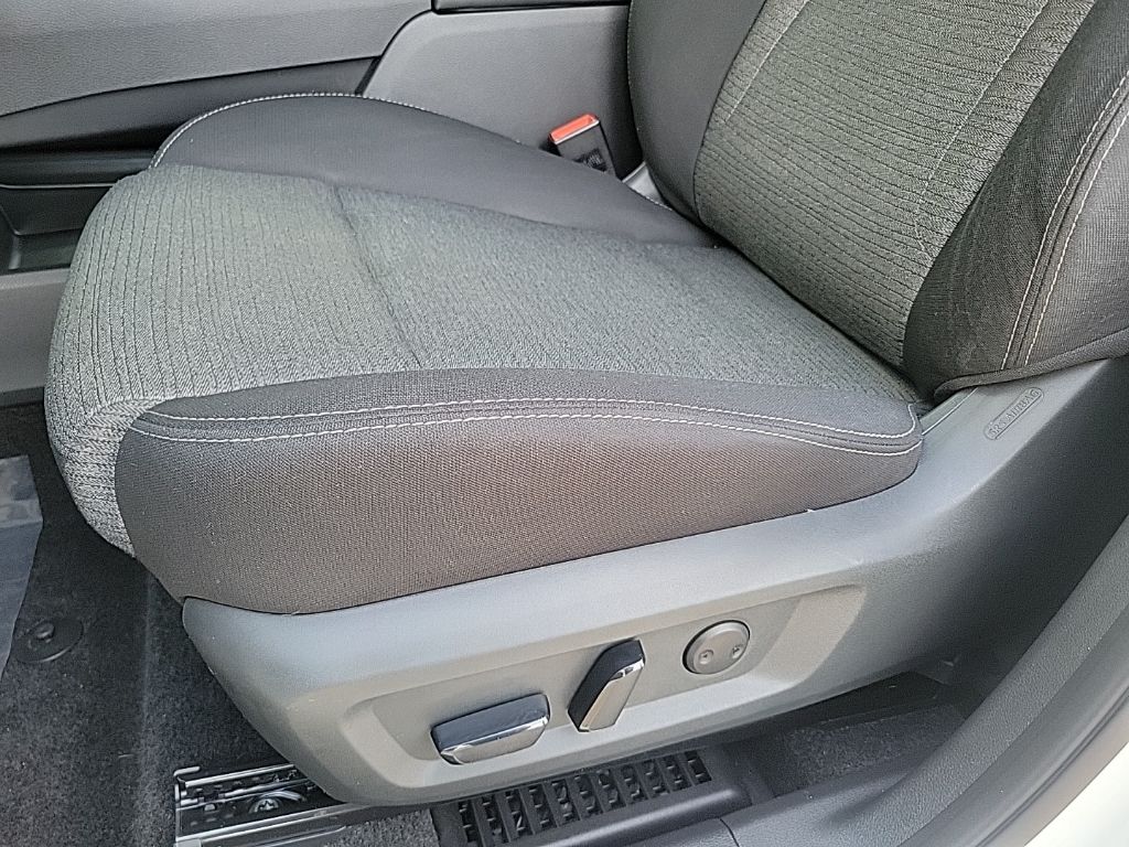 Thumbnail: 2023 Nissan Rogue - 20