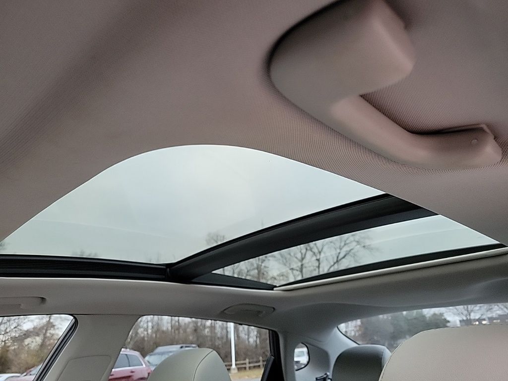 Thumbnail: 2017 Kia Optima - 21