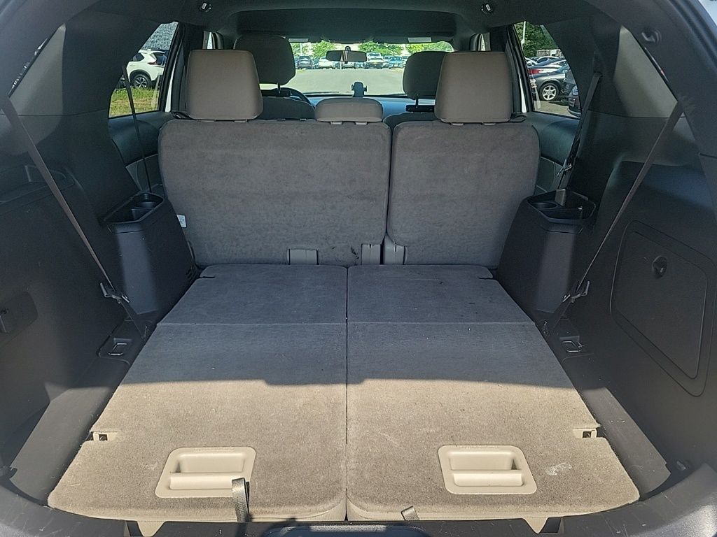 Thumbnail: 2014 Ford Explorer - 17