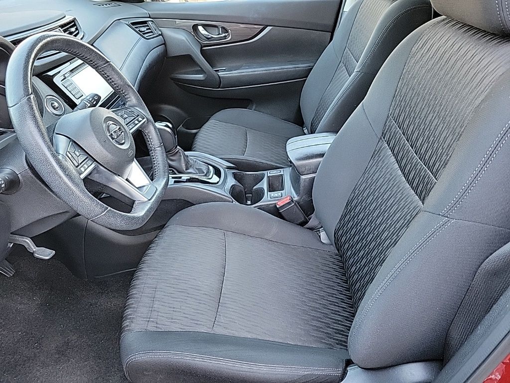 Thumbnail: 2020 Nissan Rogue - 10