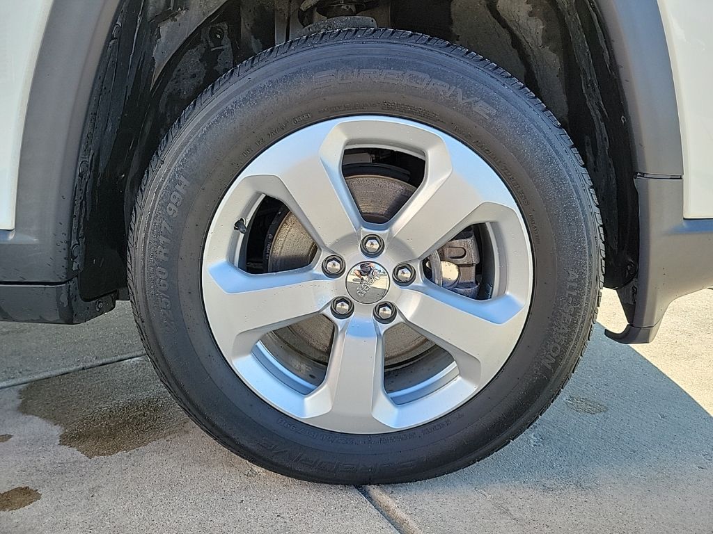 Thumbnail: 2018 Jeep Compass - 10