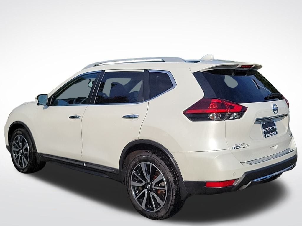 Thumbnail: 2019 Nissan Rogue - 3