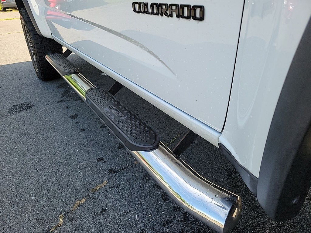 Thumbnail: 2020 Chevrolet Colorado - 10