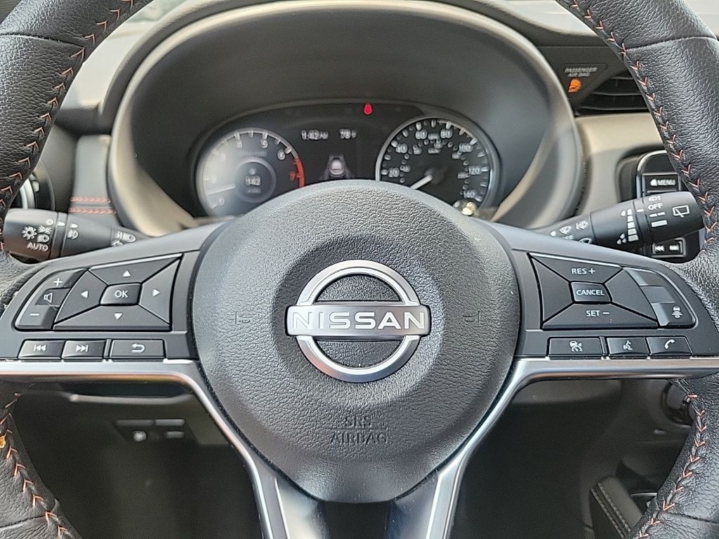 Thumbnail: 2024 Nissan Kicks - 25