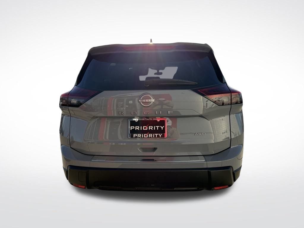 Thumbnail: 2026 Nissan Rogue - 4