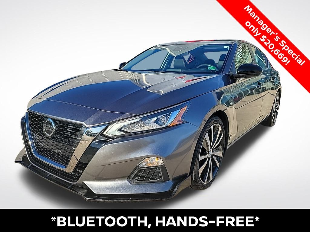 Thumbnail: 2022 Nissan Altima - 1