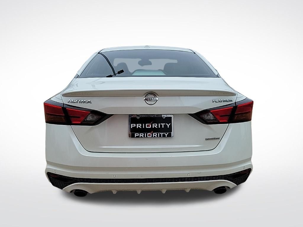 Thumbnail: 2019 Nissan Altima - 4