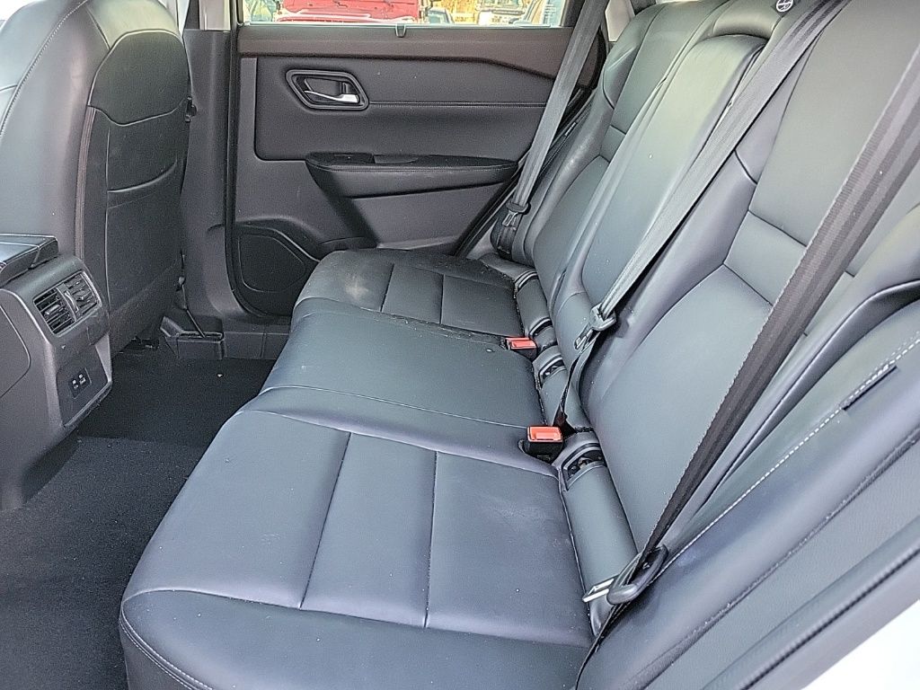 Thumbnail: 2023 Nissan Rogue - 14