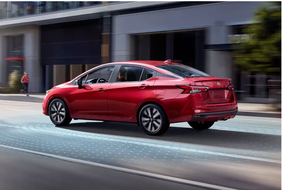 Nissan versa exterior 2 .png