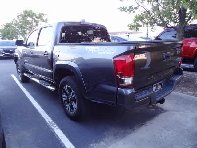 Thumbnail: 2017 Toyota Tacoma - 6