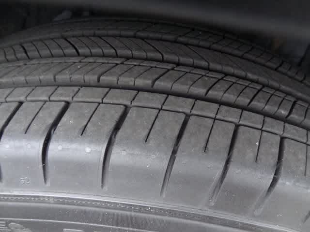 Thumbnail: 2025 Toyota Corolla Cross - 25