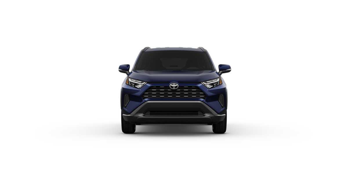 2025 Toyota RAV4 XLE 16