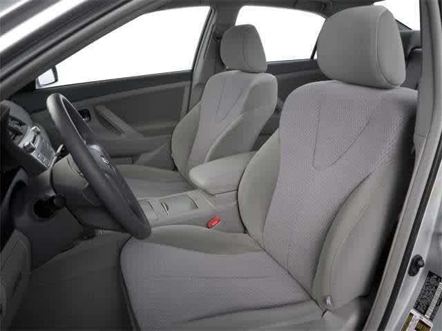 Thumbnail: 2011 Toyota Camry - 6