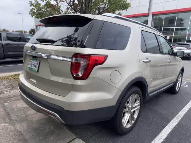 Thumbnail: 2017 Ford Explorer - 3