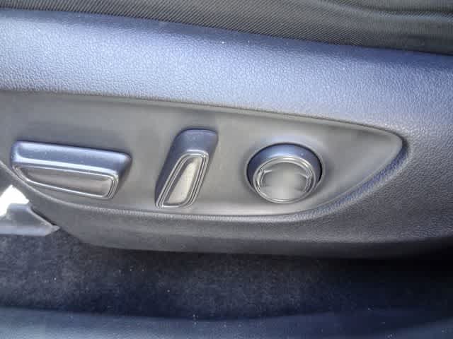 Thumbnail: 2024 Toyota RAV4 - 9