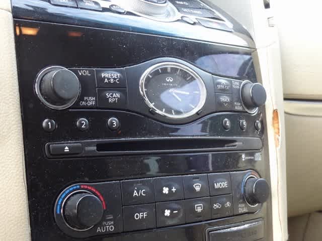 Thumbnail: 2009 INFINITI FX35 - 11