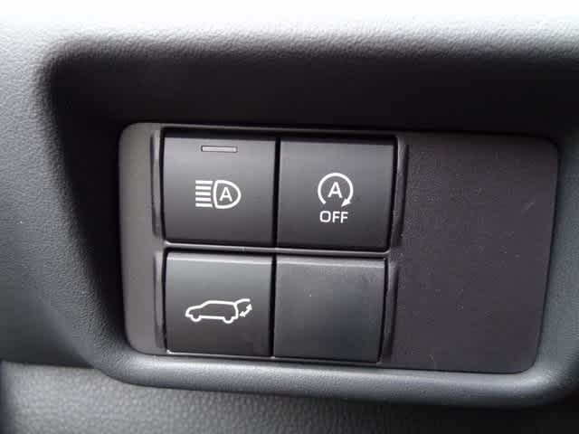 2024 Toyota Highlander LE 21