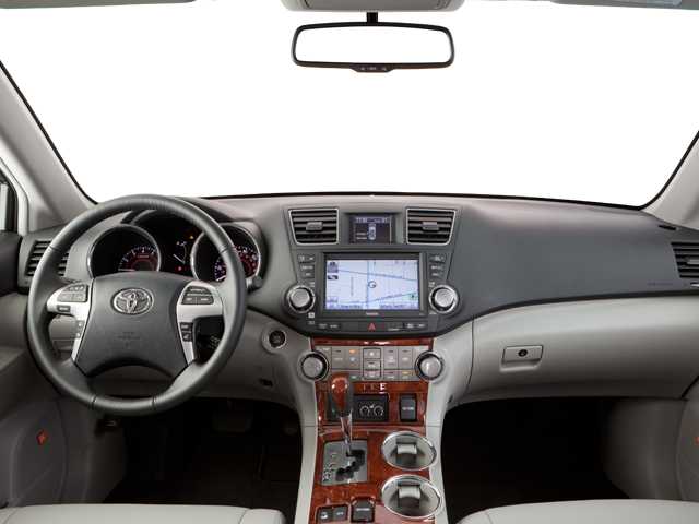 Thumbnail: 2013 Toyota Highlander - 5