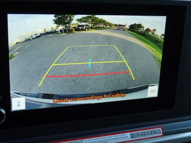 Thumbnail: 2025 Toyota Tacoma - 19