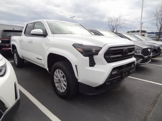 Thumbnail: 2024 Toyota Tacoma - 4