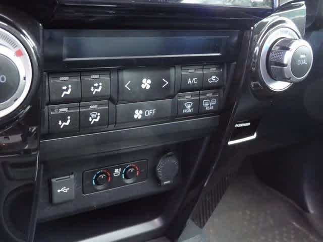 Thumbnail: 2021 Toyota 4Runner - 11