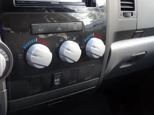 Thumbnail: 2012 Toyota Tundra - 14