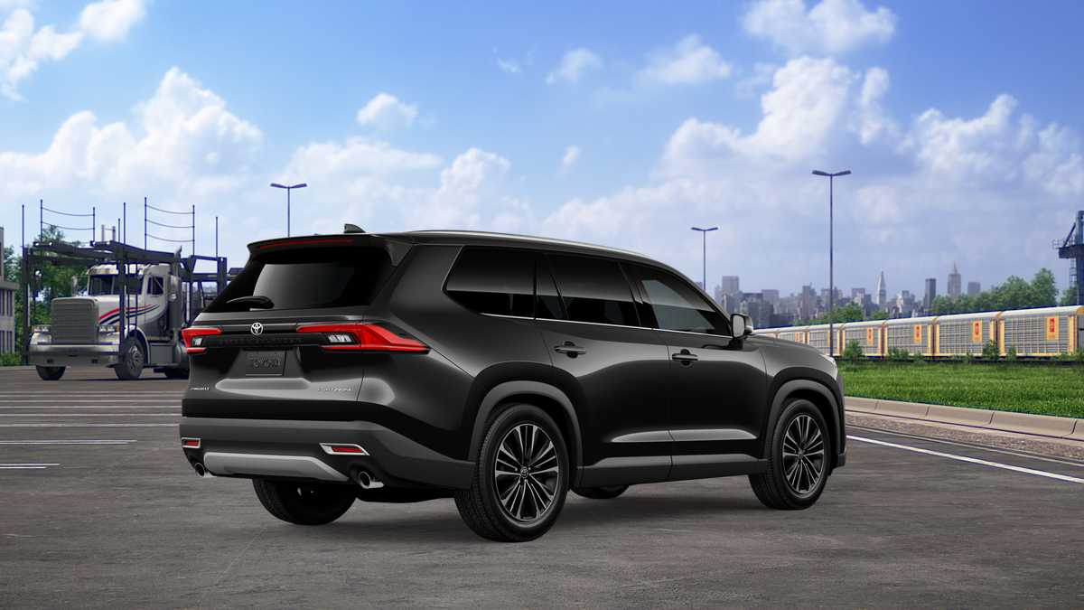 Thumbnail: 2026 Toyota Grand Highlander - 10