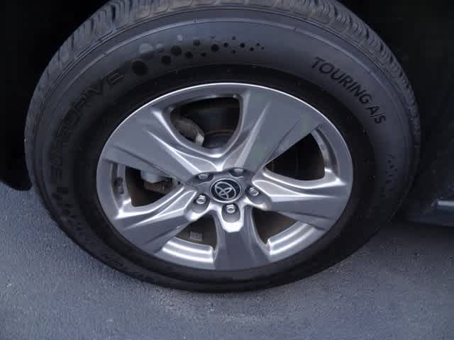 Thumbnail: 2023 Toyota RAV4 - 22