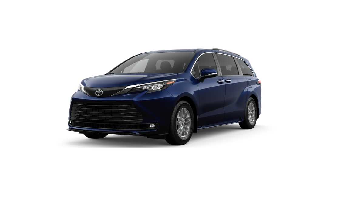 Thumbnail: 2026 Toyota Sienna - 1
