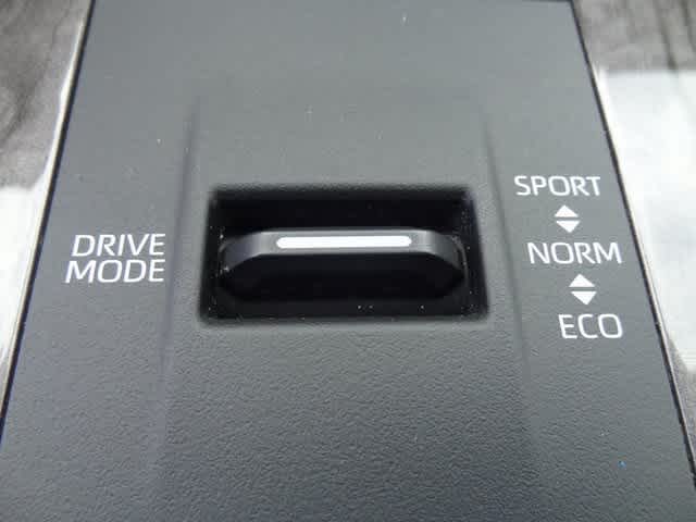 Thumbnail: 2022 Toyota Highlander - 44