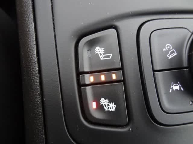 Thumbnail: 2023 GMC Terrain - 38