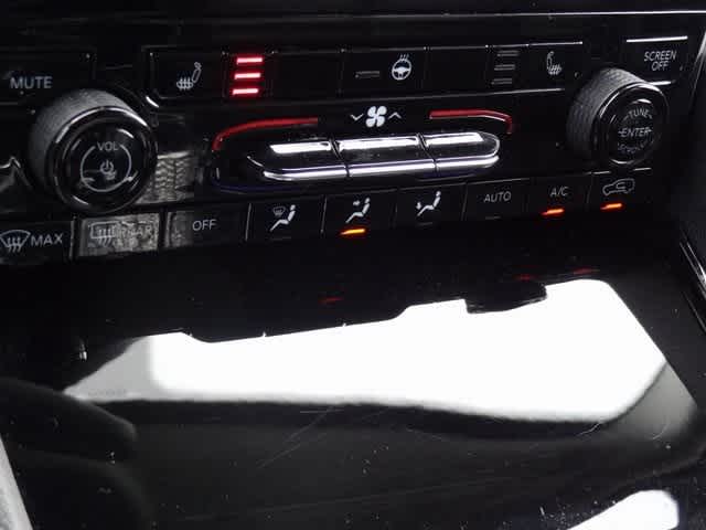 Thumbnail: 2023 Jeep Grand Cherokee - 34