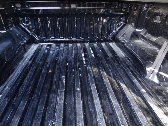 Thumbnail: 2024 Chevrolet Colorado - 14