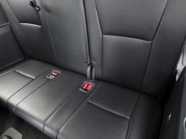 Thumbnail: 2023 Toyota Highlander - 25