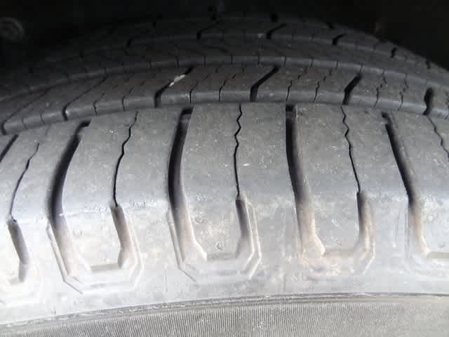 Thumbnail: 2023 Toyota Highlander - 14