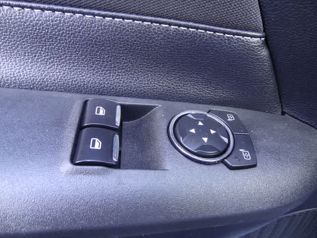 Thumbnail: 2016 Ford Mustang - 8