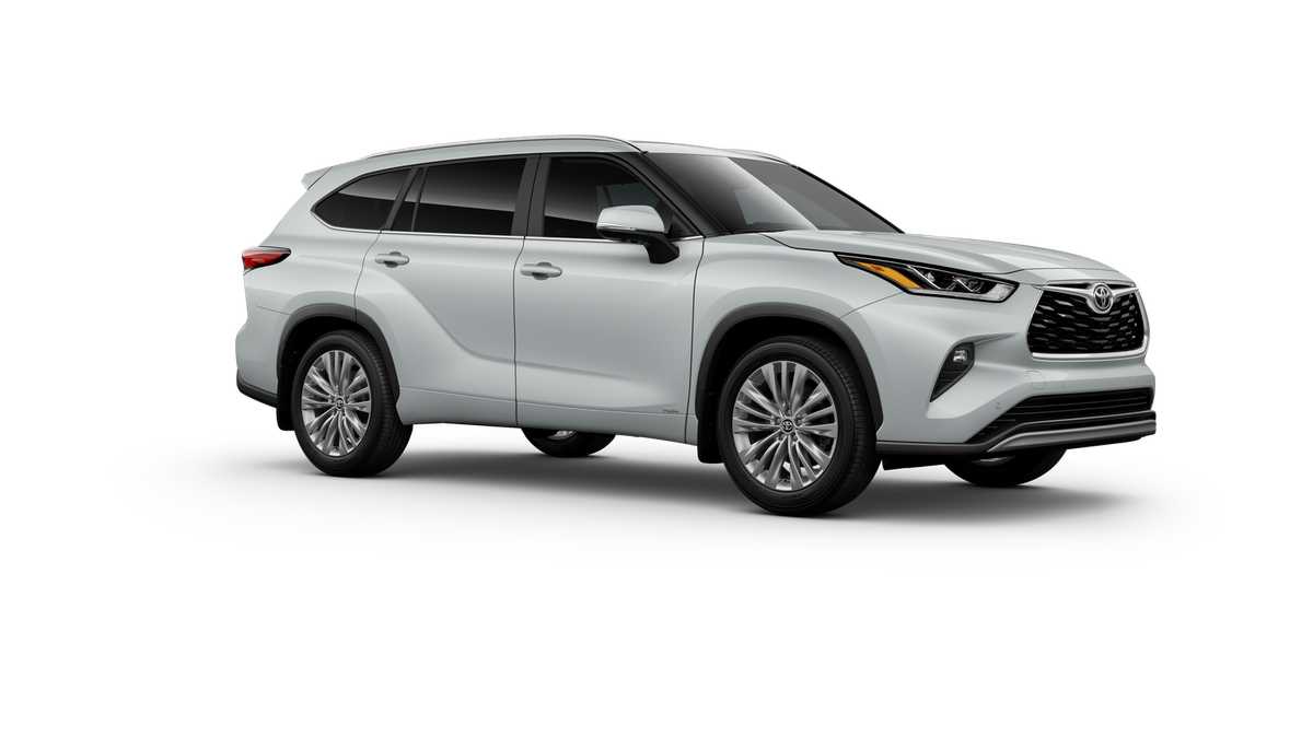 Thumbnail: 2025 Toyota Highlander - 14