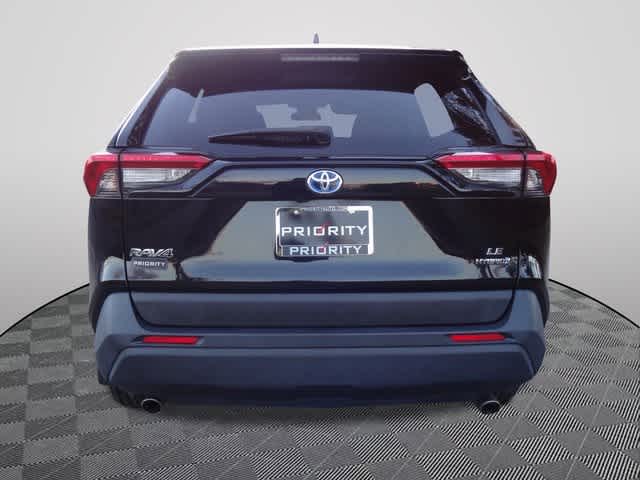 Thumbnail: 2022 Toyota RAV4 - 3