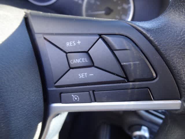 Thumbnail: 2019 Nissan Kicks - 12