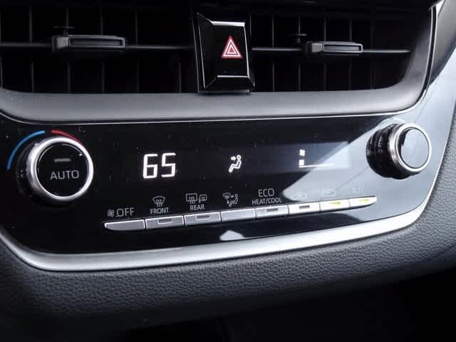 Thumbnail: 2021 Toyota Corolla - 24