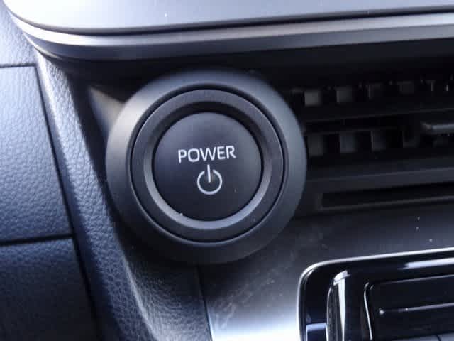 Thumbnail: 2024 Toyota Prius - 15