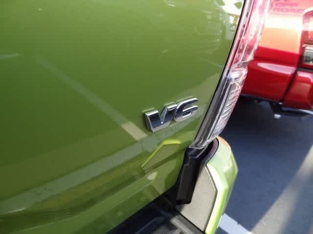 Thumbnail: 2023 Toyota Tacoma - 25