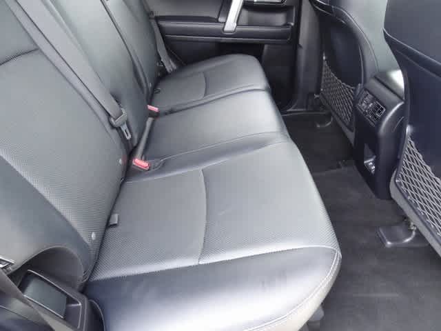 Thumbnail: 2021 Toyota 4Runner - 10