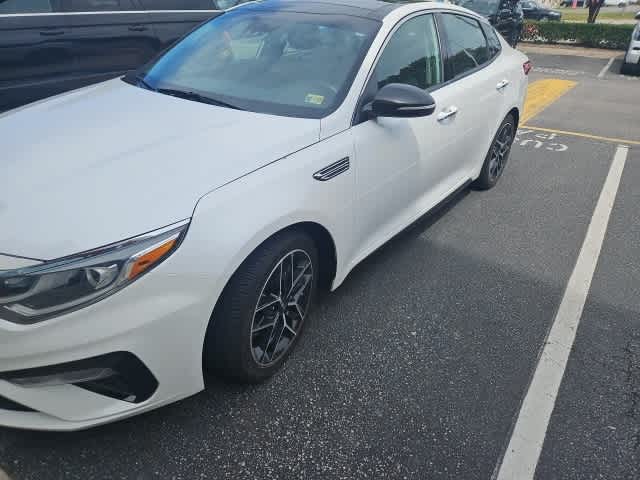Thumbnail: 2020 Kia Optima - 3