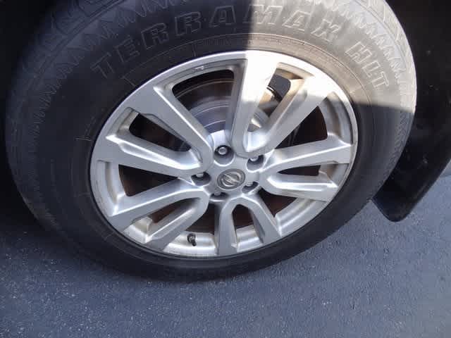 Thumbnail: 2013 Nissan Pathfinder - 19