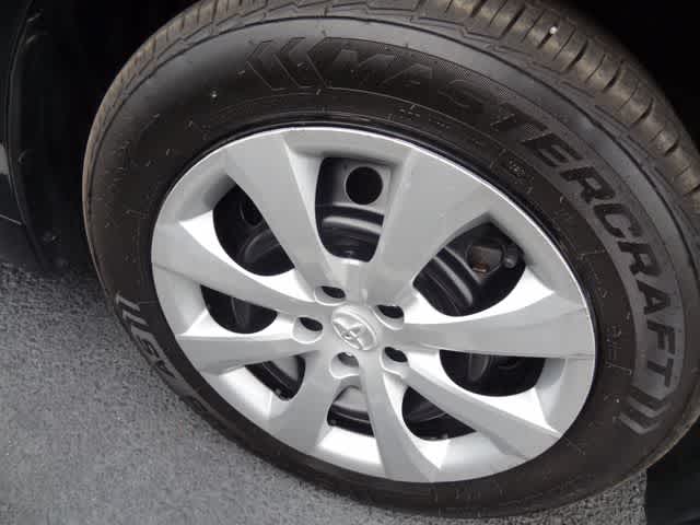 Thumbnail: 2023 Toyota Corolla - 25